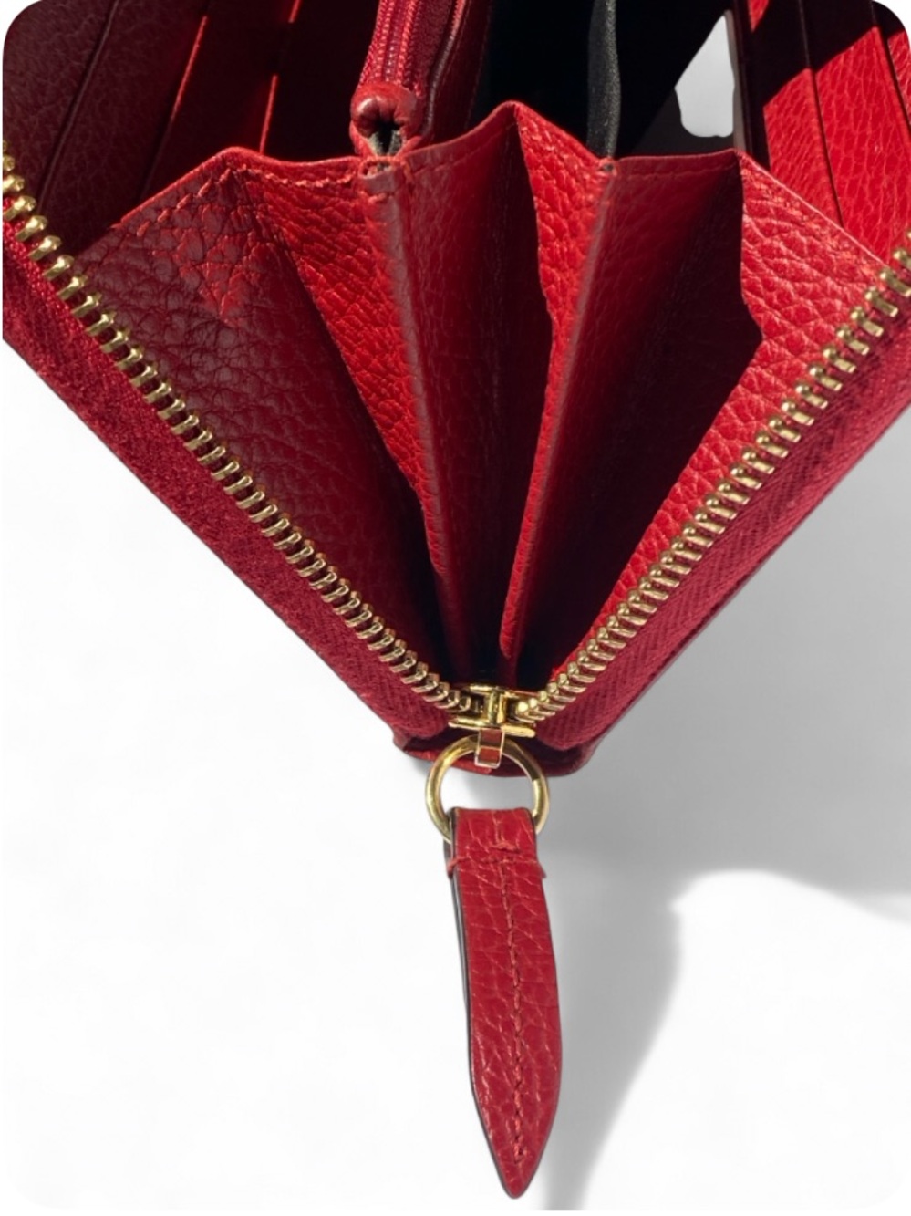 Gucci GG Mamont Zip Around Wallet In Red Leather - Picture 9 of 14